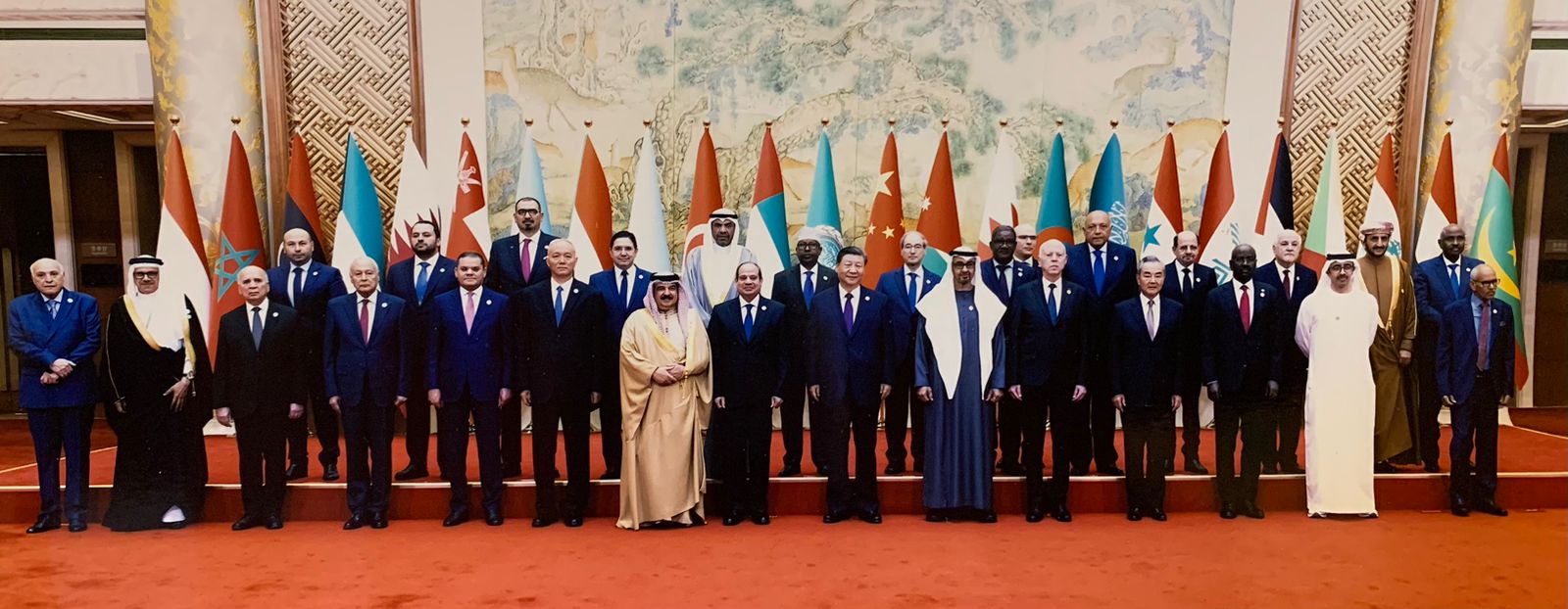 لبنان يشارك في لـ منتدى التعاون العربي الصيني : توقيع اتفاقية مالية صينية لمجلس الإنماء والأعمار